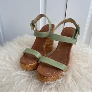 Kate Spade Wedges 7.5